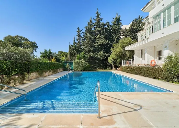 Apartment Fantastic Ph Near Hard Rock Walk To Rdr479 Marbella